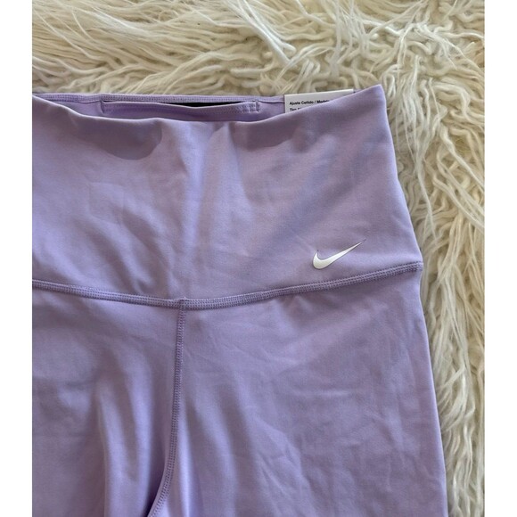 Nike Dri-FIT One High-Waisted 7" Biker Short Lilac Size XS - Picture 4 of 11